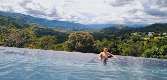 Model - Timothi smoke