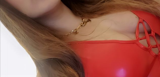 Model - Goddess QueenOfSouls mistress