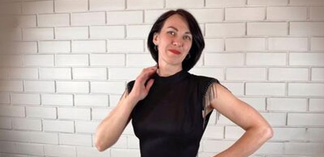 Model - Nancy female