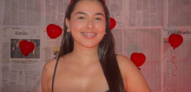 Model - Iris Moira feet