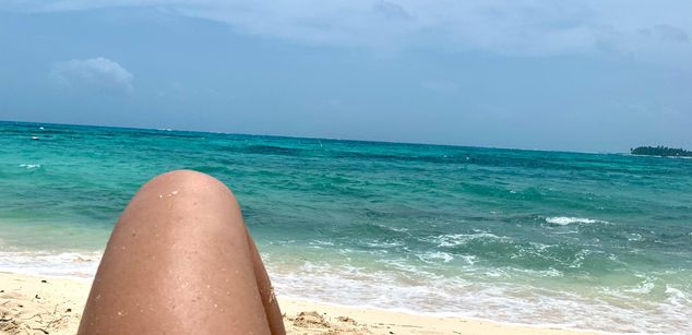 Model - Sarah Franco feet