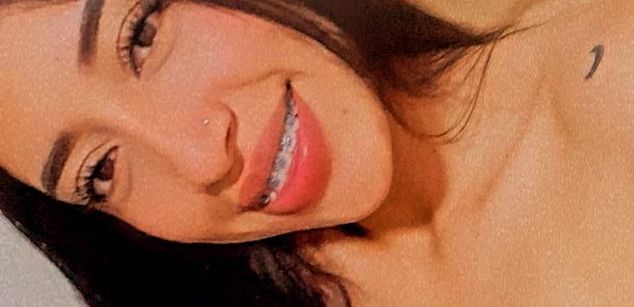 Model - TiffanyAndMarcus squirt