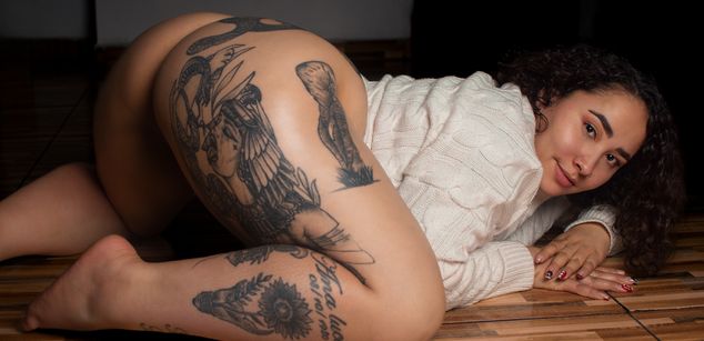 Model - Ayla_martinez dirty