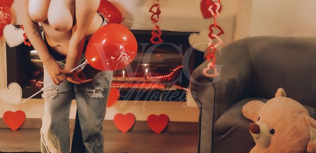 Model - Milly Skinny young