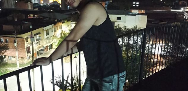 Model - Leo Bonucci semen