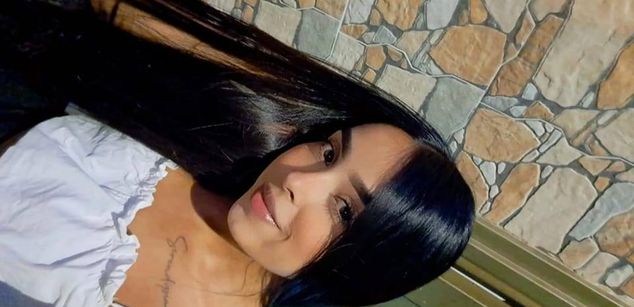 Model - AmberDux nude