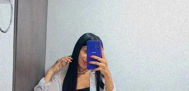 Model - AmberDux nude