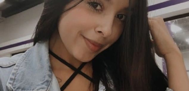 Model - AmberDux nude