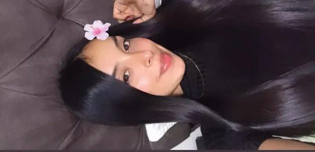 Model - AmberDux nude