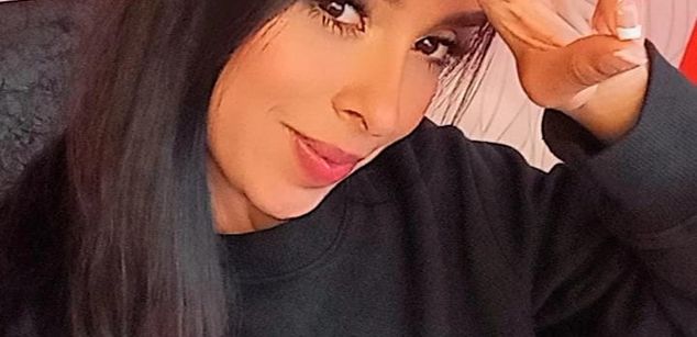 Model - AmberDux nude