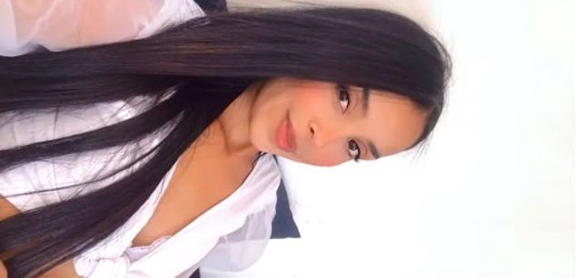 Model - AmberDux nude