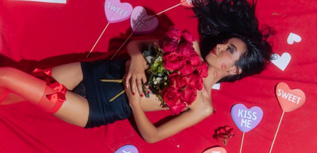 Model - AmberDux nude