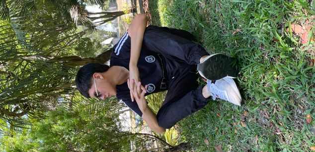 Model - Seth Retts oil