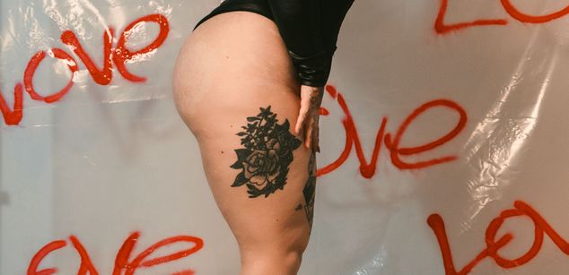 Model - Alanna Hank young