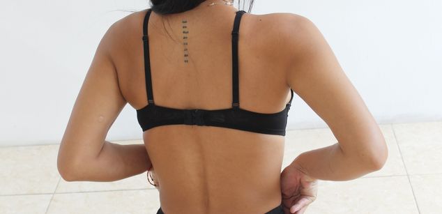 Model - Chloe Collins bigboobs