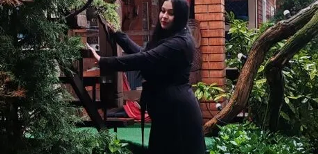 Model - Greta_Tamar cute