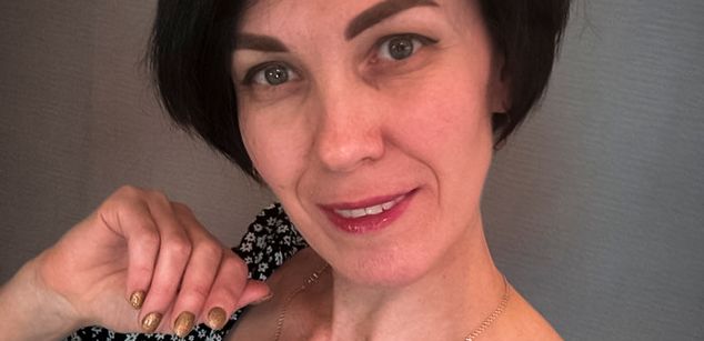 Model - Nancy female