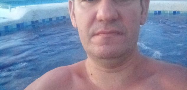 Model - douerotic pasion