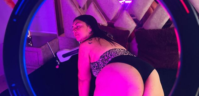 Model - FernandaClar hot