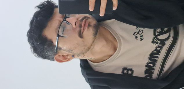 Model - Joss M. latino