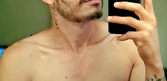 Model - Joss M. latino