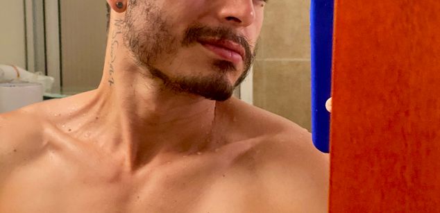 Model - Joss M. latino