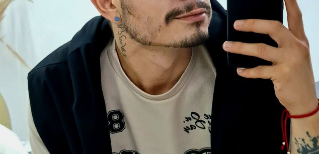 Model - Joss M. latino