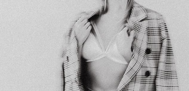 Model - LisaDaisy skirt