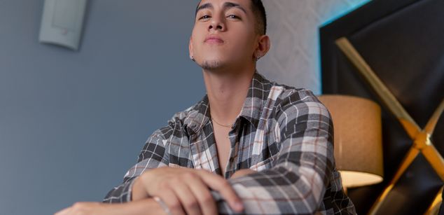 Model - OliverSilverh Anal