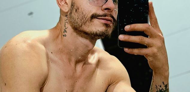 Model - Joss M. latino