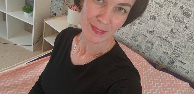 Model - Nancy female