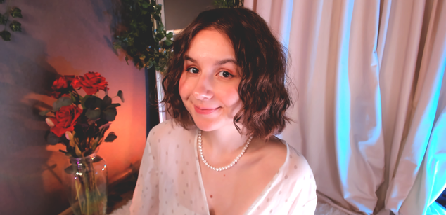 Model - Frances spanking