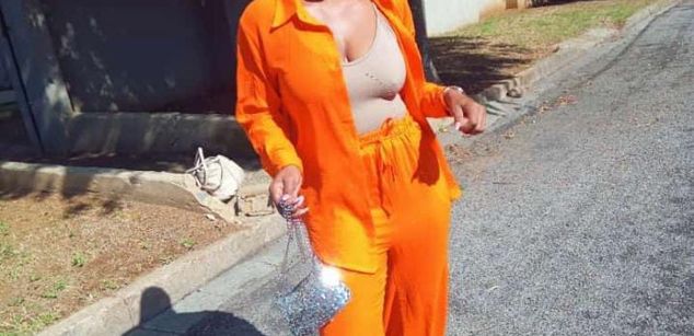 Model - Kisserholic fastresponse