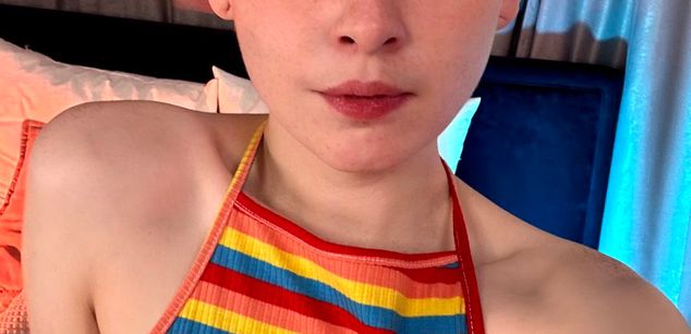 Model - Agathakisa sph