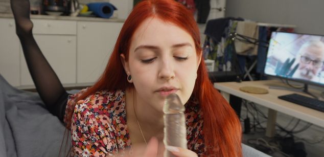 Model - HOLY_HOLES bdsm