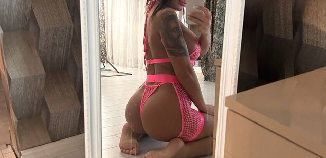 Model - Sarah Adams play