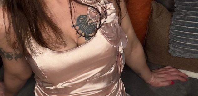 Model - GoddessBianca feet