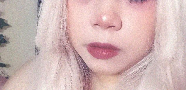 Model - Miylandraa cuckold