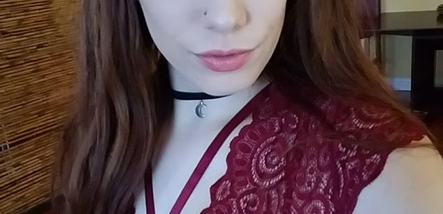 Model - Bobbi Dylan domination