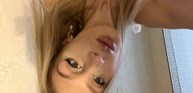 Model - Alice_dostoyevski Hot