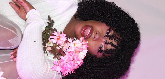 Model - Kehlanni bigass