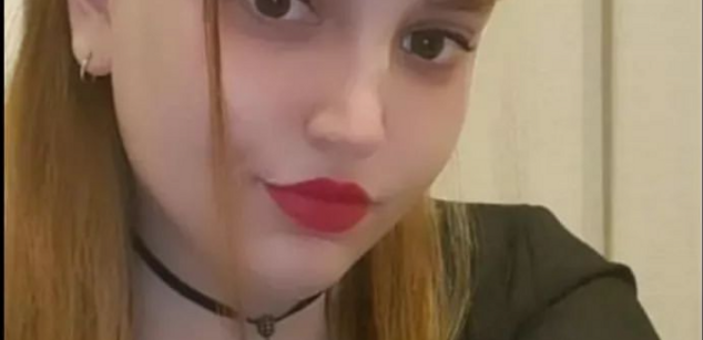 Model - Amaranta curvy