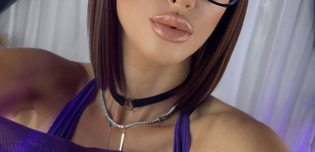 Model - Lady Vanya boots