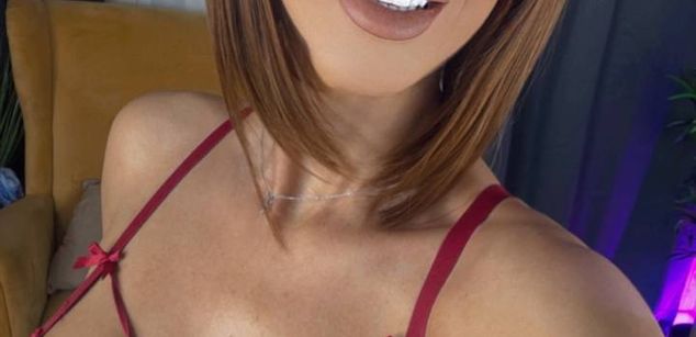 Model - Lady Vanya boots