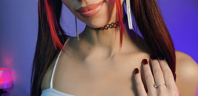 Model - MeganLuxstar mistress