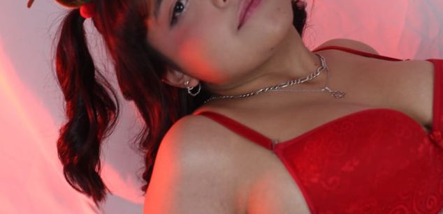 Model - Blue Moon petite