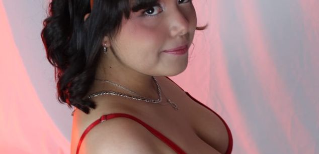 Model - Blue Moon petite