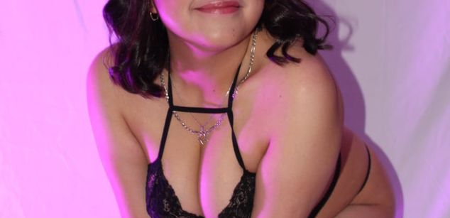 Model - Blue Moon petite