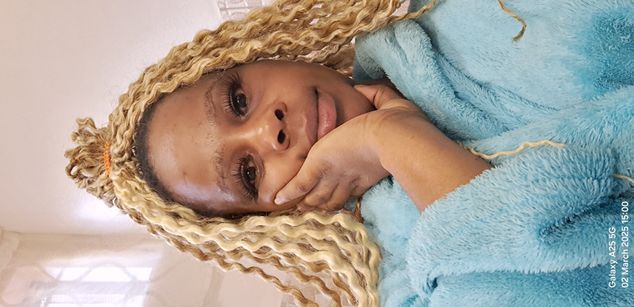 Model - live.cid.87f8f720d9212e0f Hot