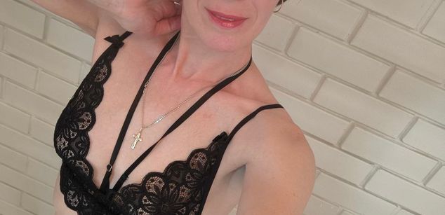 Model - Nancy female